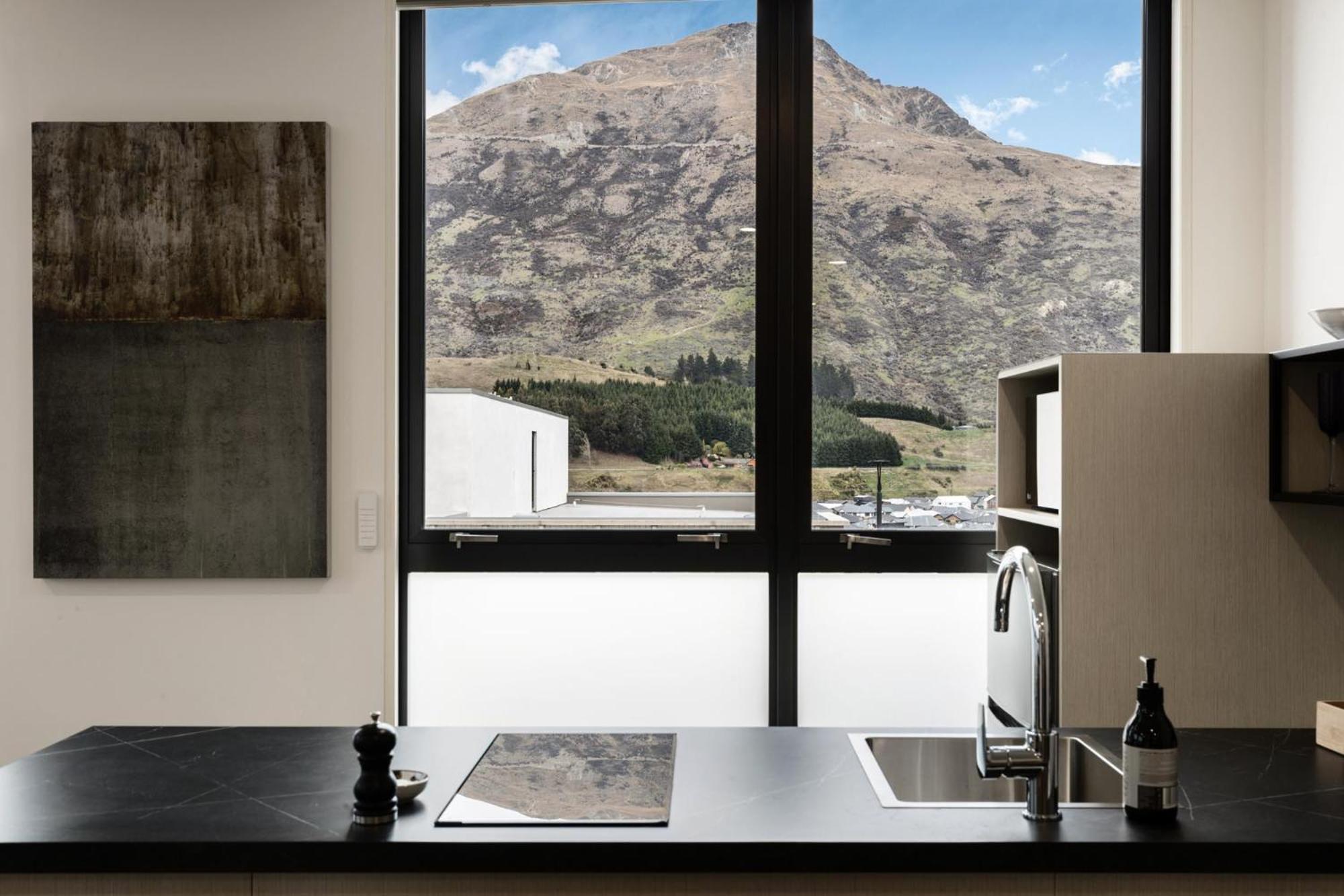 12Th Avenue Suites Queenstown Dış mekan fotoğraf