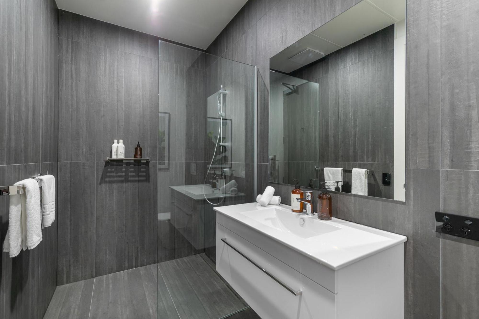 12Th Avenue Suites Queenstown Dış mekan fotoğraf